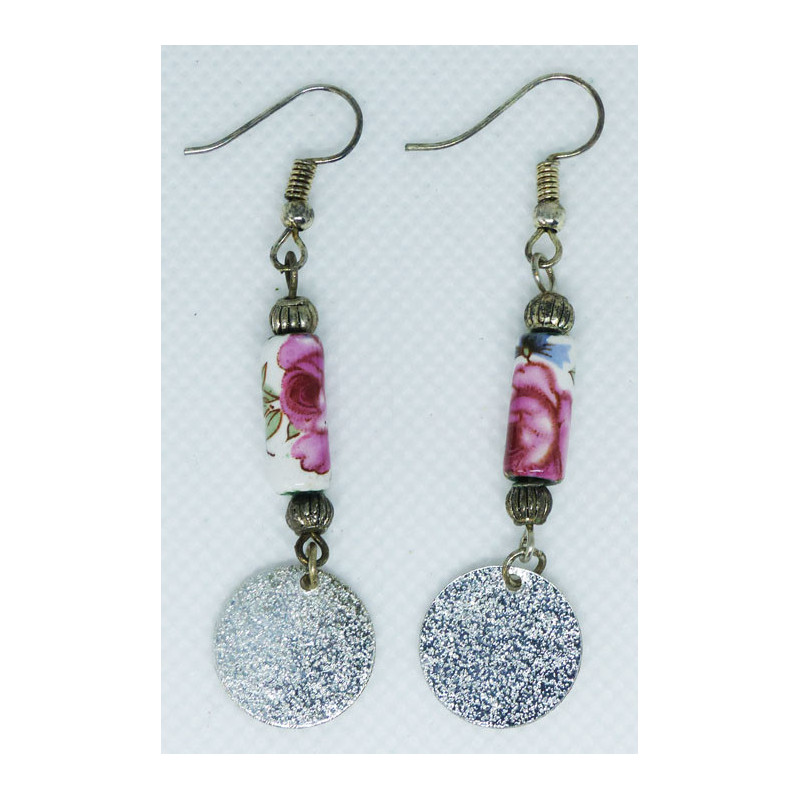 Boucles d'oreilles perle céramique rose