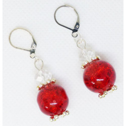 Boucles d'oreille perle de verre rouge et perle cristal