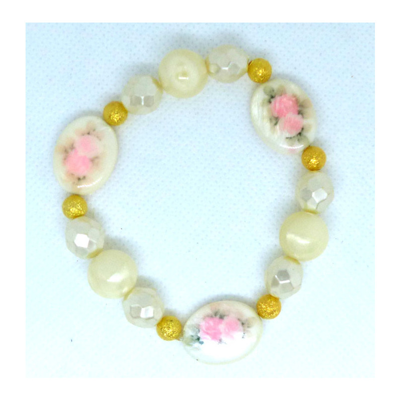 Bracelet perles nacre décorées de roses, perles verre et perles de culture