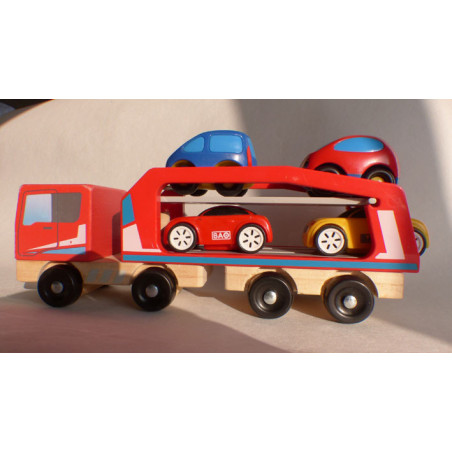 Camion porte auto en bois et plastique avec 4 petits bolides